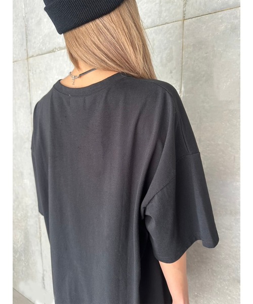 EGOIST（エゴイスト）の「BIG刺繍ユニセックス TシャツⅡ（Tシャツ/カットソー・レディース・ブラック/パープル/ホワイト・FREE）」の5枚目の写真