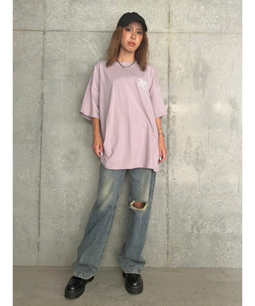 EGOIST（エゴイスト）の「BIG刺繍ユニセックス TシャツⅡ（Tシャツ/カットソー・レディース・ブラック/パープル/ホワイト・FREE）」の16枚目の写真