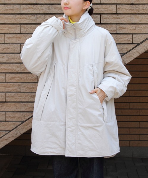 WILD THINGS(ワイルドシングス)の「WILD THINGS/ワイルドシングス モンスターパーカー MONSTER PARKA(ウィメンズ) WTL24101SN(ダウンジャケット/コート・レディース・ブラック/アイボリー・M)」の2枚目の写真