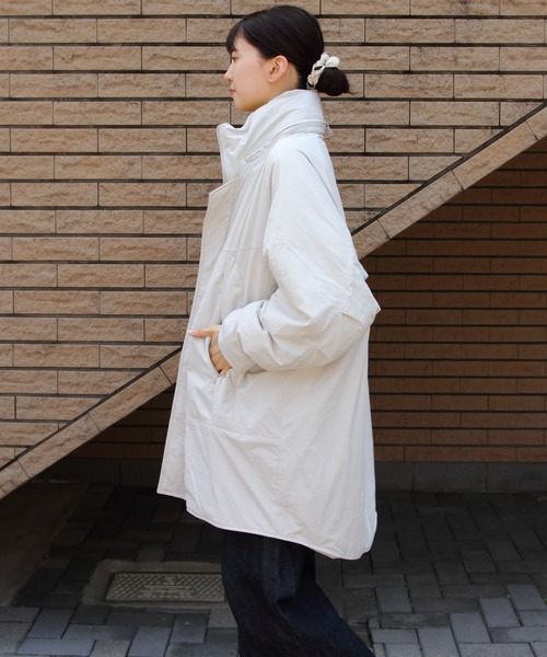 WILD THINGS(ワイルドシングス)の「WILD THINGS/ワイルドシングス モンスターパーカー MONSTER PARKA(ウィメンズ) WTL24101SN(ダウンジャケット/コート・レディース・ブラック/アイボリー・M)」の9枚目の写真