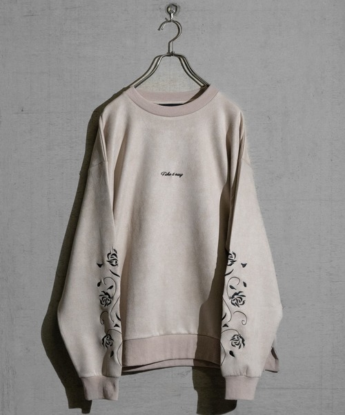 Naive magic（ナイーブマジック）の「【a】カットスウェード アームフラワーエンブロイダリー クルーネック スウェット（スウェット・メンズ・チャコールグレー/ブルー/グレイッシュベージュ/ブルーグレー/ミント/ライトグレー・MEDIUM/LARGE）」の4枚目の写真