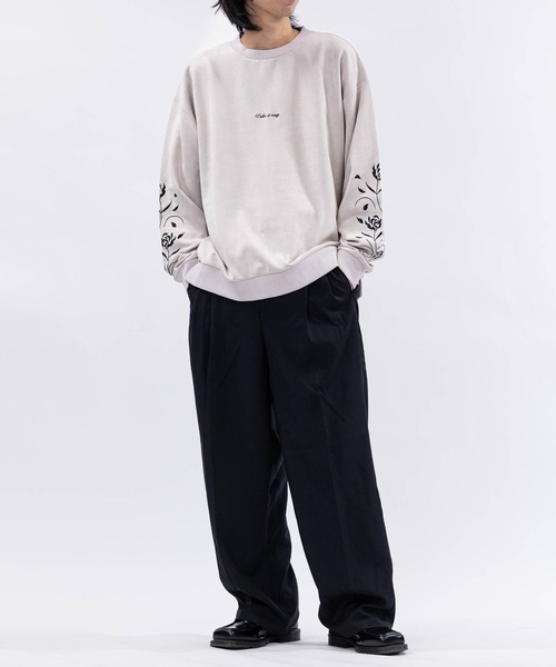 Naive magic（ナイーブマジック）の「【a】カットスウェード アームフラワーエンブロイダリー クルーネック スウェット（スウェット・メンズ・チャコールグレー/ブルー/グレイッシュベージュ/ブルーグレー/ミント/ライトグレー・MEDIUM/LARGE）」の16枚目の写真