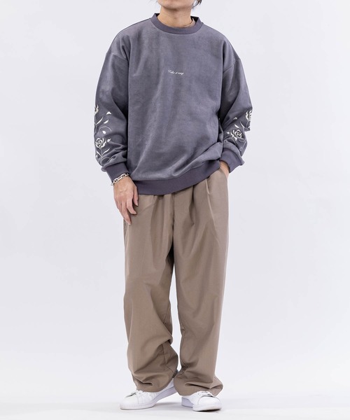 Naive magic（ナイーブマジック）の「【a】カットスウェード アームフラワーエンブロイダリー クルーネック スウェット（スウェット・メンズ・チャコールグレー/ブルー/グレイッシュベージュ/ブルーグレー/ミント/ライトグレー・MEDIUM/LARGE）」の10枚目の写真