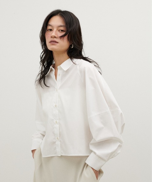 LARUTA(ラルータ)の「【LARUTA】クロップド丈シャツ(シャツ/ブラウス・レディース・ネイビー/オフホワイト/サックスブルー・FREE)」の16枚目の写真