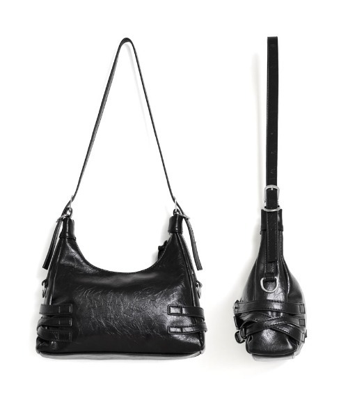 Re:EDIT（リエディ）の「[神山まりあさん着用][2024AW BAG COLLECTION]ベルト付きワンハンドルバッグ（ハンドバッグ・レディース・ブラック/レッド/アイボリー・FREE）」の6枚目の写真