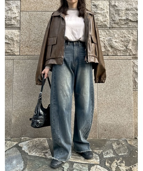 Re:EDIT（リエディ）の「[神山まりあさん着用][2024AW BAG COLLECTION]ベルト付きワンハンドルバッグ（ハンドバッグ・レディース・ブラック/レッド/アイボリー・FREE）」の15枚目の写真