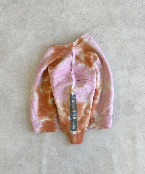 BIG FIELD（ビッグフィールド）の「タイダイショルダープリントスウェット（スウェット・キッズ・チャコール/ピンク/ブルー・80/90/95/100/110/120/130/140/150）」の9枚目の写真
