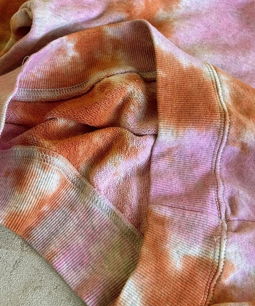 BIG FIELD（ビッグフィールド）の「タイダイショルダープリントスウェット（スウェット・キッズ・チャコール/ピンク/ブルー・80/90/95/100/110/120/130/140/150）」の6枚目の写真