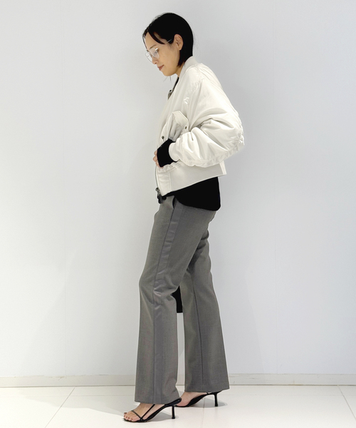 AP STUDIO（エーピーストゥディオ）の「【TOP KHAKI/トップカーキ】SHORT MA-1（MA-1・レディース・ブラック/ホワイト・38/36）」の5枚目の写真