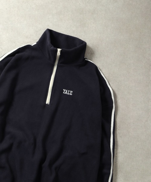 ZIP FIVE(ジップファイブ)の「マイクロ フリース ワンポイントロゴ サイドライン & ラグラン 長袖 ハーフジップ トレーナー / プルオーバー(スウェット・レディース・ホワイト×ブルー/ホワイト×ブラック/チャコールグレー×ブラック/ブラック×ホワイト/ブラック×ブルー/グレー系/ネイビー系/ブルー系/グレー系1・LARGE/MEDIUM)」の20枚目の写真