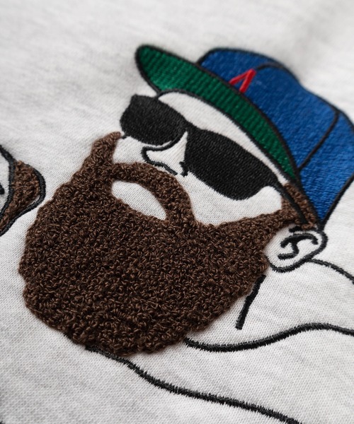 make a ray!（メイク ア レイ！）の「【MOJASH/モジャッシュ】おじさんキャラクター ＆ ドッグ サガラ刺繍 バックプリント刺繍 デザイン オーバーサイズ ジップパーカー/裏起毛（パーカー・メンズ・ブラック/アッシュグレー/ネイビー・M/L）」の13枚目の写真