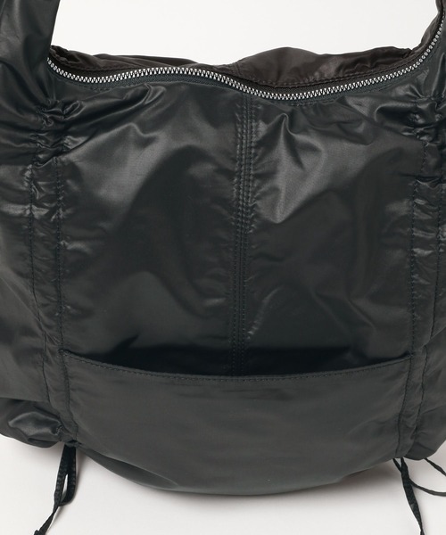 PAGEBOY(ページボーイ)の「ドロストショルダーBAG(ショルダーバッグ・レディース・グリーン/ブラック・FREE)」の21枚目の写真