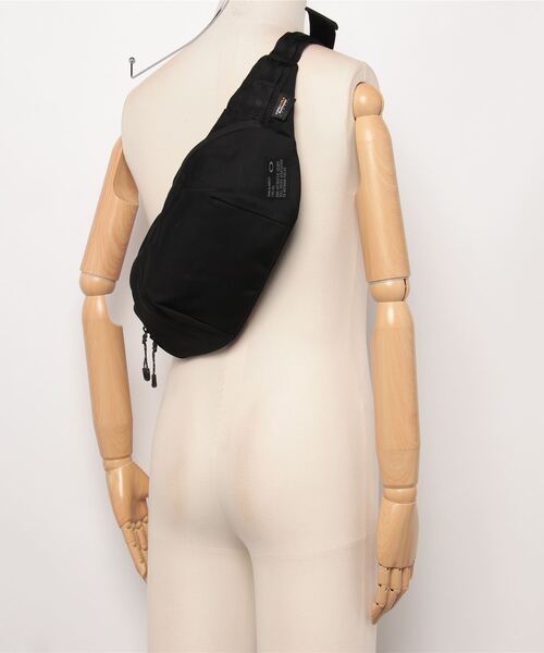 OAKLEY（オークリー）の「オークリー FGL WAIST BAG 7.0 FW /BAG