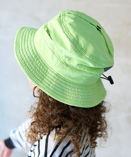 b・ROOM（ビールーム）の「【撥水加工】小さく収納できるハット（ハット・キッズ・ライトピンク/シルバーグレー/ライトカーキ/パープル/ベージュ/レッド/ブラック/レモンイエロー/ラベンダー/ブルー系その他2・54cm/52cm）」の8枚目の写真