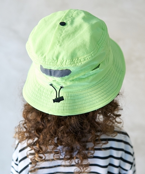 b・ROOM(ビールーム)の「【撥水加工】小さく収納できるハット【子供服】【キッズ】【男の子】【女の子】(ハット・キッズ・ライトピンク/シルバーグレー/ライトカーキ/パープル/ベージュ/レッド/ブラック/レモンイエロー/ラベンダー/ブルー系その他2・54cm/52cm)」の12枚目の写真