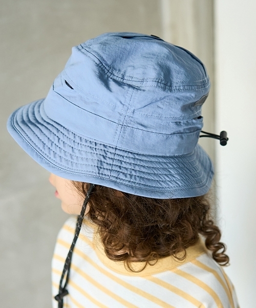 b・ROOM(ビールーム)の「【撥水加工】小さく収納できるハット【子供服】【キッズ】【男の子】【女の子】(ハット・キッズ・ライトピンク/シルバーグレー/ライトカーキ/パープル/ベージュ/レッド/ブラック/レモンイエロー/ラベンダー/ブルー系その他2・54cm/52cm)」の11枚目の写真