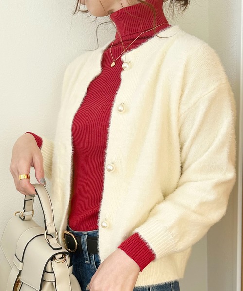 styiro（スタイロ）の「シャギーモヘアライクパールボタンカーディガン（カーディガン/ボレロ・レディース・ホワイト/レッド/ブラック・FREE）」の14枚目の写真