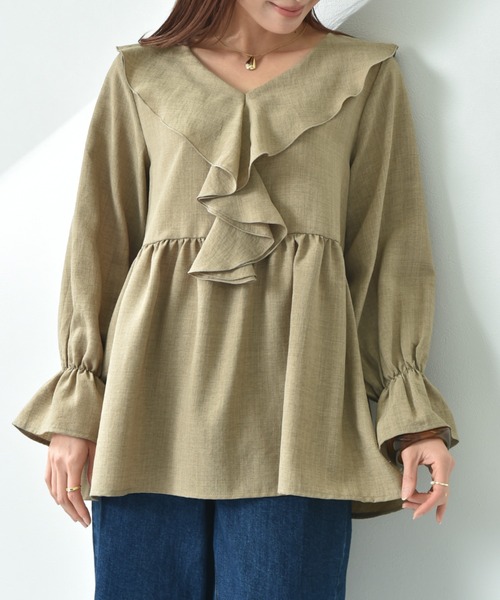 INTERPLANET（インタープラネット）の「ソフト麻調ラッフル衿ブラウス（シャツ/ブラウス・レディース・ブラック/ベージュ/オフホワイト・FREE）」の3枚目の写真