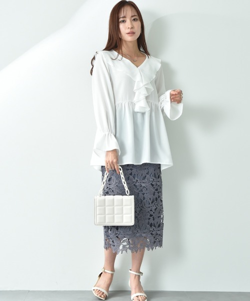 INTERPLANET（インタープラネット）の「ソフト麻調ラッフル衿ブラウス（シャツ/ブラウス・レディース・ブラック/ベージュ/オフホワイト・FREE）」の18枚目の写真