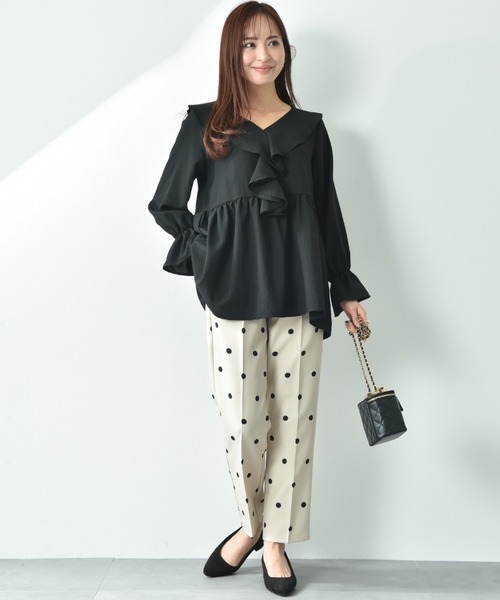 INTERPLANET（インタープラネット）の「ソフト麻調ラッフル衿ブラウス（シャツ/ブラウス・レディース・ブラック/ベージュ/オフホワイト・FREE）」の10枚目の写真