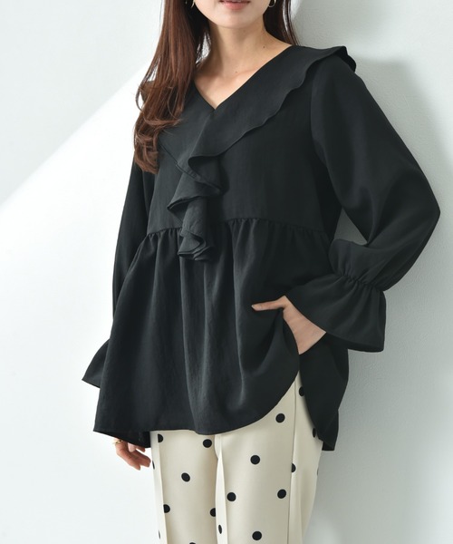 INTERPLANET（インタープラネット）の「ソフト麻調ラッフル衿ブラウス（シャツ/ブラウス・レディース・ブラック/ベージュ/オフホワイト・FREE）」の8枚目の写真