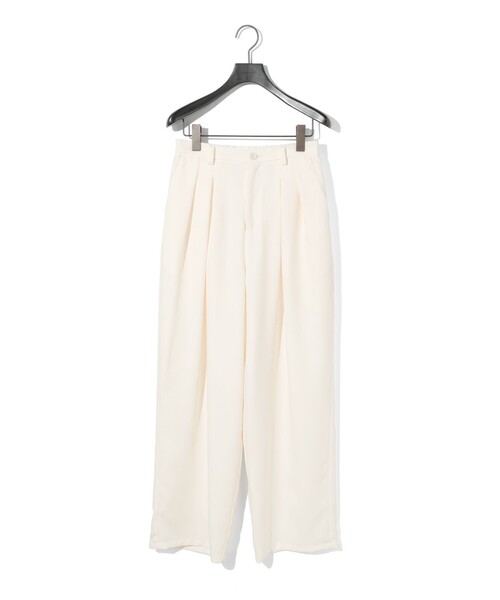 MIDIUMISOLID（ミディウミソリッド）の「MIDIUMISOLID for Ladies タックワイドテーパードパンツ（その他パンツ・レディース・ブラック/ライトグレー/アイボリー・FREE）」の4枚目の写真