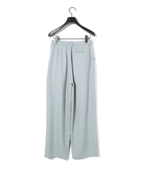 MIDIUMISOLID（ミディウミソリッド）の「MIDIUMISOLID for Ladies タックワイドテーパードパンツ（その他パンツ・レディース・ブラック/ライトグレー/アイボリー・FREE）」の21枚目の写真