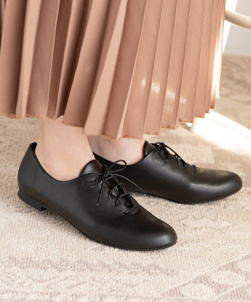 JELLY BEANS（ジェリービーンズ）の「ソフトレースアップフラットシューズ【Made in Japan】(113-51011)JELLY BEANS(ジェリービーンズ)（ドレスシューズ・レディース・ホワイト/ブラック/シルバー・24.5/24/23.5/23/22.5）」の3枚目の写真