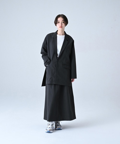 NEW BALANCE(ニューバランス)の「MET24 Women's Single Jacket(テーラードジャケット・レディース・ブラック/カーキブラウン・SMALL/LARGE/MEDIUM)」の5枚目の写真