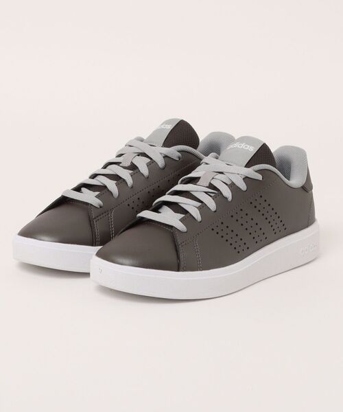 adidas（アディダス）の「《adidas》ADVANCOURT BASE 2.0 W（スニーカー・レディース・ホワイト/ホワイト×シルバー/ホワイト×ピンク/ブラック×ピンク/ホワイト系その他/グレー系その他・23.0cm/23.5cm/24.0cm/24.5cm/25.0cm/22.5cm）」の6枚目の写真