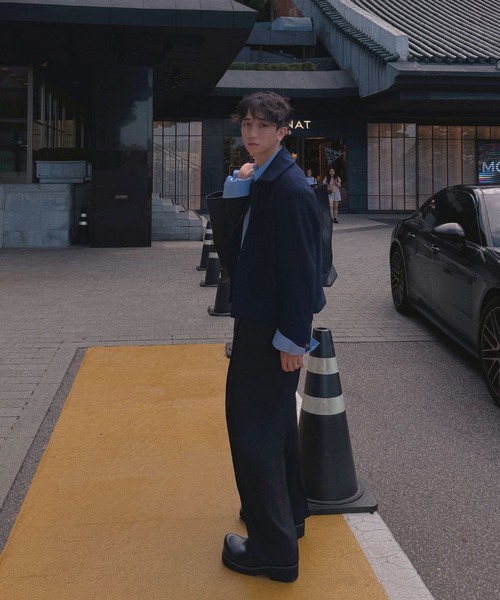 ASCLO（エジュクロ）の「ASCLO／オーバーフィットシャツ（シャツ/ブラウス・メンズ・ブルー/ブラック/ホワイト/ブラウン・FREE）」の16枚目の写真