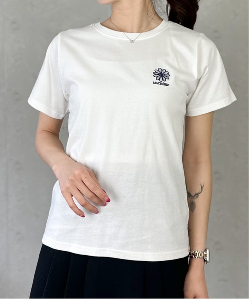 Per sist ence(パーシエンス)の「天竺フラワー刺繍コンパクトTシャツ(Tシャツ/カットソー・レディース・ブラック/オフホワイト/杢グレー・FREE)」の5枚目の写真