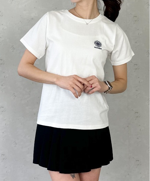 Per sist ence(パーシエンス)の「天竺フラワー刺繍コンパクトTシャツ(Tシャツ/カットソー・レディース・ブラック/オフホワイト/杢グレー・FREE)」の11枚目の写真