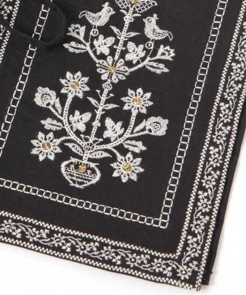 niko and...（ニコアンド）の「オリジナルリネン刺繍付け襟（付け襟・レディース・ブラック/ホワイト・0）」の6枚目の写真