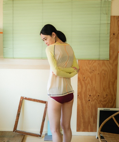 PAMM(パム)の「PAMMのシースルーラグランロンT(Tシャツ/カットソー・レディース・ネイビー/イエロー/クリアブルー・フリー)」の6枚目の写真