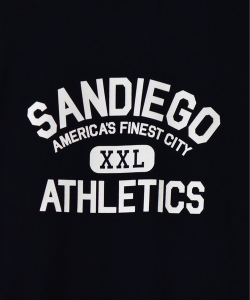 spiritoso(スピリトーゾ)の「【spiritoso】カレッジプリントTシャツ(SANDIEGO)(Tシャツ/カットソー・レディース・ネイビー/ホワイト系その他/ホワイト系その他2/チャコールグレー・MEDIUM/LARGE)」の5枚目の写真