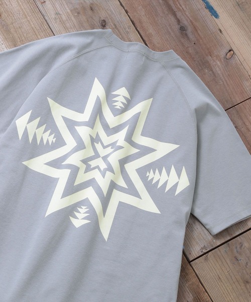 PENDLETON(ペンドルトン)の「【PENDLETON(ペンドルトン)】別注SOLOTEX半袖Tシャツ25SS(Tシャツ/カットソー・メンズ・オフホワイト/グレー系その他/グリーン/チャコール/グレー/アイボリー・MEDIUM/LARGE)」の14枚目の写真