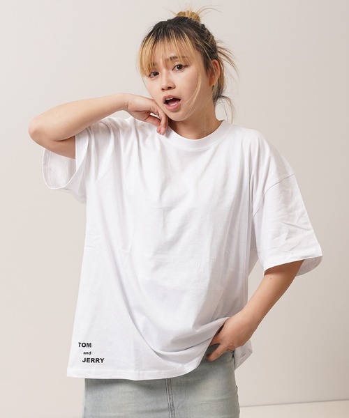 Tom&Jerry(トムアンドジェリー)の「【トムとジェリー】アソートデザイン Tシャツ / TOM&JERRY S/S Tee(Tシャツ/カットソー・レディース・ホワイト系2/ネイビー系2/グリーン系1/ホワイト系1/ブラック系4/グリーン系3/ホワイト系3/ホワイト系4/ブラック系1/ネイビー系4/グレー系3/グレー系2・L/M)」の17枚目の写真