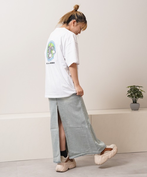Tom&Jerry(トムアンドジェリー)の「【トムとジェリー】アソートデザイン Tシャツ / TOM&JERRY S/S Tee(Tシャツ/カットソー・レディース・ホワイト系2/ネイビー系2/グリーン系1/ホワイト系1/ブラック系4/グリーン系3/ホワイト系3/ホワイト系4/ブラック系1/ネイビー系4/グレー系3/グレー系2・L/M)」の22枚目の写真