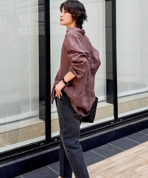 NOLLEY’S（ノーリーズ）の「【WEB STAFF恵☆別注カラーあり】《セットアップ対応》MY STANDARD リネンシャツ（シャツ/ブラウス・レディース・ホワイト/ライトブルー/ダークネイビー/ダークブラウン/ベージュ/ピンク・FREE）」の7枚目の写真