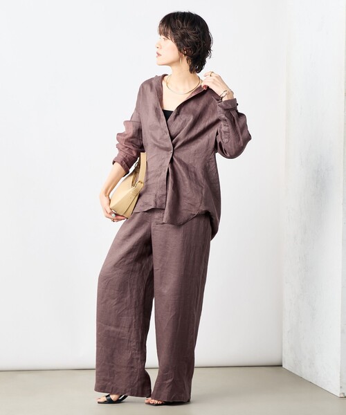 NOLLEY’S（ノーリーズ）の「【WEB STAFF恵☆別注カラーあり】《セットアップ対応》MY STANDARD リネンシャツ（シャツ/ブラウス・レディース・ホワイト/ライトブルー/ダークネイビー/ダークブラウン/ベージュ/ピンク・FREE）」の10枚目の写真