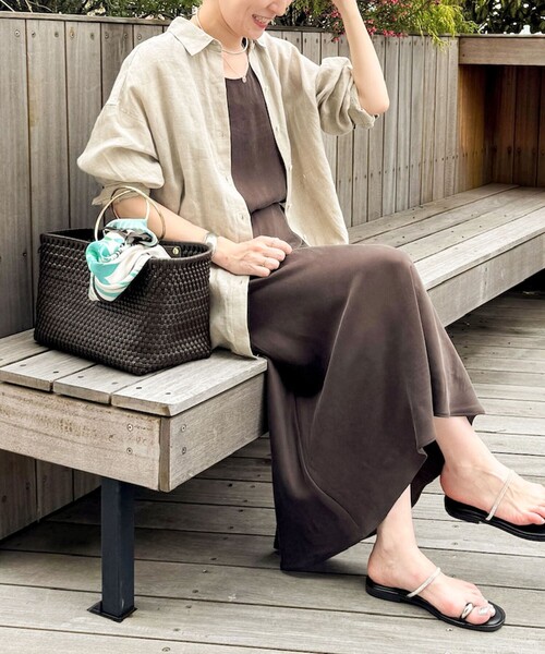 NOLLEY’S（ノーリーズ）の「【WEB STAFF恵☆別注カラーあり】《セットアップ対応》MY STANDARD リネンシャツ（シャツ/ブラウス・レディース・ホワイト/ライトブルー/ダークネイビー/ダークブラウン/ベージュ/ピンク・FREE）」の17枚目の写真