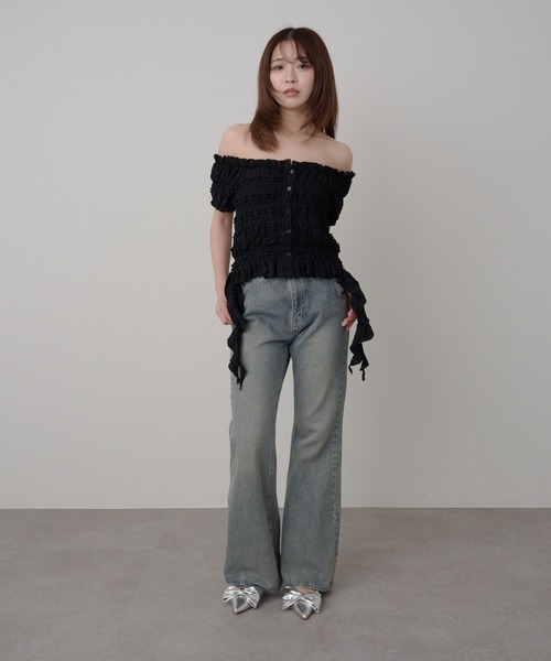 RAY CASSIN(レイカズン)の「サイドフリルオフショルT(Tシャツ/カットソー・レディース・ホワイト/ベージュ/ブラック/ピンクベージュ・FREE)」の13枚目の写真