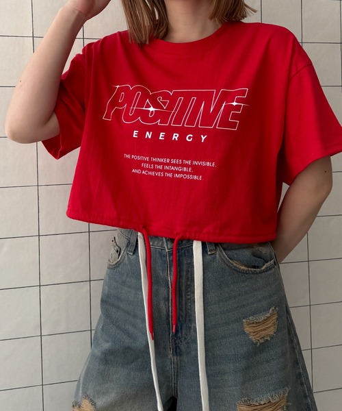 WOND(ウォンド)の「WOND/ドロストロゴショートT(Tシャツ/カットソー・レディース・ブラック/ホワイト/レッド・FREE)」の3枚目の写真