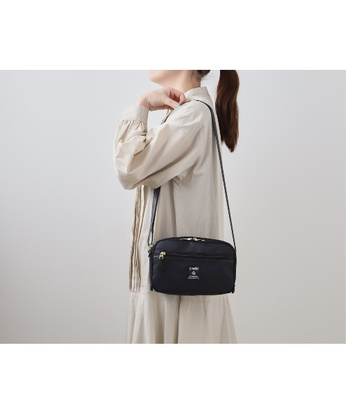 anello GRANDE(アネログランデ)の「anelloGRANDE オトナトラベル GHM0512(ショルダーバッグ・レディース・アイボリー/ネイビー/ピンク/ブラック/グレー・FREE)」の1枚目の写真