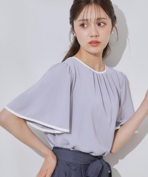 couture brooch（クチュールブローチ）の「【きれいめ・二の腕カバー・通勤】配色フレア2WAYブラウス（シャツ/ブラウス・レディース・ネイビー/オフホワイト/ライトグレー・36/40/38/42）」の16枚目の写真