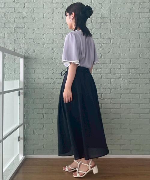 couture brooch（クチュールブローチ）の「【きれいめ・二の腕カバー・通勤】配色フレア2WAYブラウス（シャツ/ブラウス・レディース・ネイビー/オフホワイト/ライトグレー・36/40/38/42）」の19枚目の写真