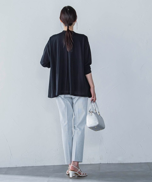 LAUTREAMONT（ロートレアモン）の「クールコンフォートカーディガン≪接触冷感/洗濯機で洗える≫（カーディガン/ボレロ・レディース・オフホワイト/ベージュ/ブラック・9号）」の16枚目の写真