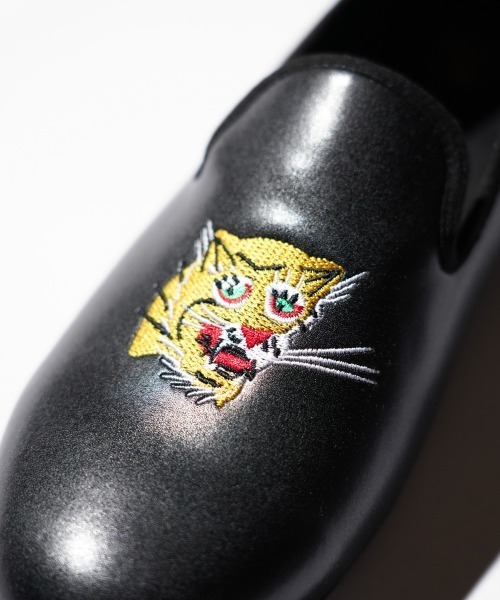 THRIFTY LOOK(スリフティールック)の「THRIFTY LOOK / スリフティールック "VIET-NAM" OPERA SHOES ベトナムジャケット 刺しゅう オペラシューズ(バレエシューズ・メンズ・ブラック/ブラック系その他・6/9/10/5)」の10枚目の写真