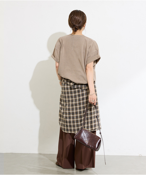 JOURNAL STANDARD(ジャーナルスタンダード)の「《追加2》ラウンドヘムピグメントTシャツ(Tシャツ/カットソー・レディース・ベージュ/ホワイト/ブラック系その他/ラベンダー・FREE)」の21枚目の写真
